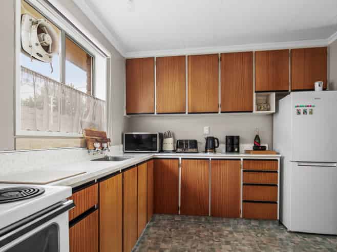 21A Enterprise Street, Alexandra