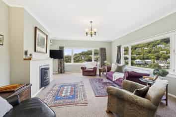 8 Allington Road, Karori