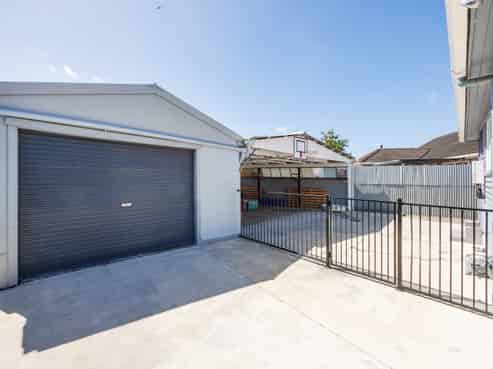 15 Upham Terrace, Roslyn
