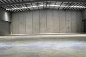 Near new industrial facility – 2340sqm