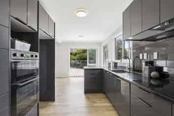 156 Paremata Road, Paremata