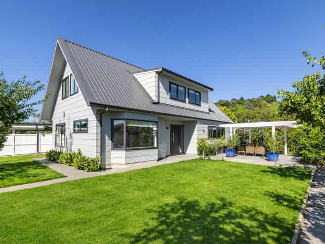 12 Moorhouse Street, Taradale