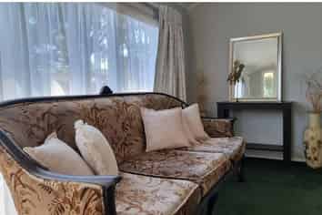 176 Gossamer Drive, Pakuranga Heights