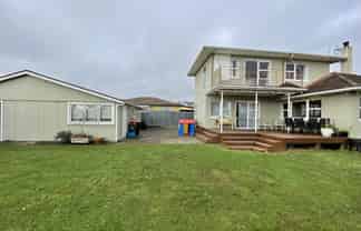 27 Andrew Street, Stoke