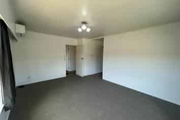 1/769 Beach Road, Browns Bay