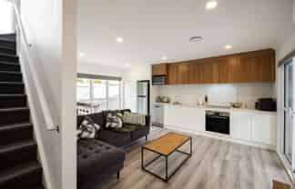 2/4 Palmerston Street, Hamilton Central