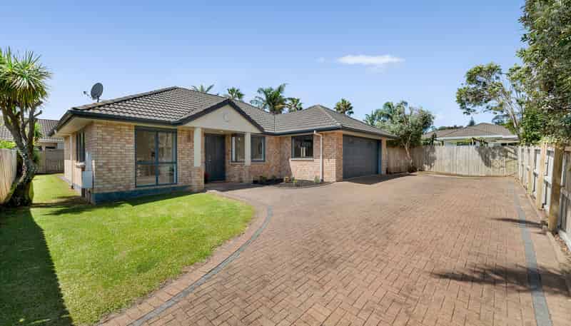 11 Nad Place, Dannemora