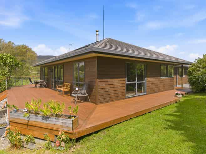 84 Derham Road, Te Horo