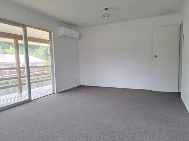 5 Garnet Grove, Birchville