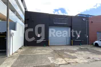 Medium Stud Warehouse | 390sqm | Newmarket