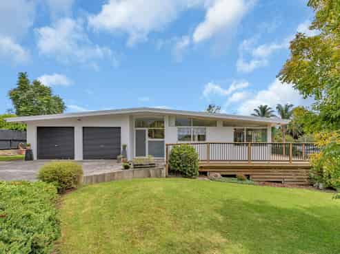 99 Fisher Terrace, Kamo