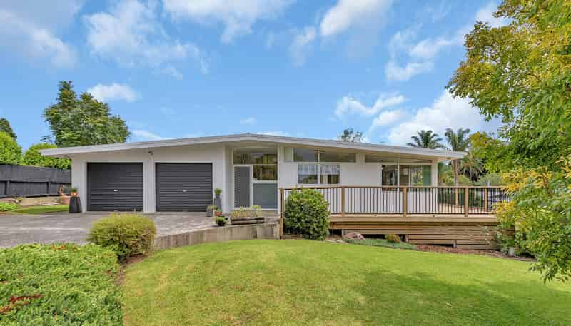 99 Fisher Terrace, Kamo