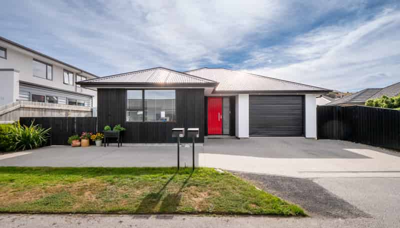 8 Peterley Road, Lower Shotover