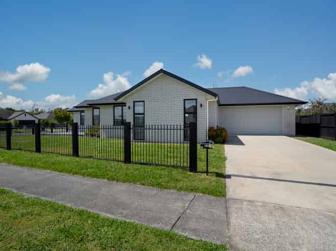 22 Carnation Court, Cambridge