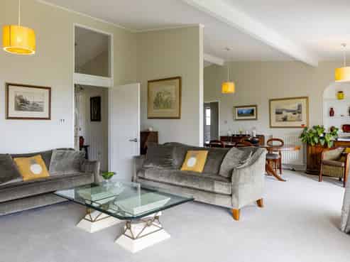 16 Crowther Terrace, Hilltop