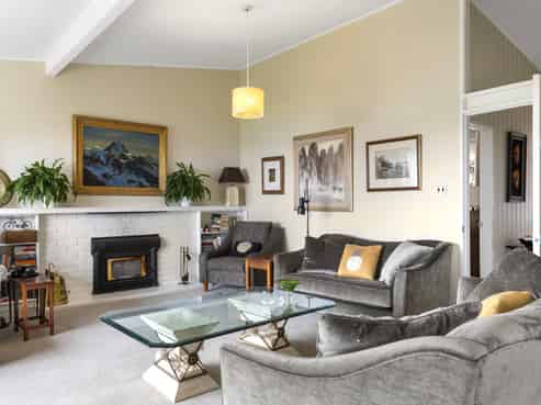 16 Crowther Terrace, Hilltop