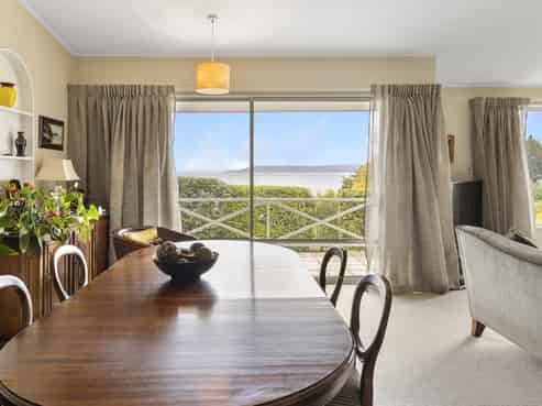 16 Crowther Terrace, Hilltop