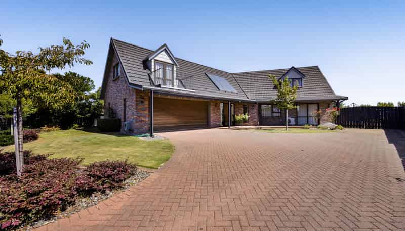 9 County Drive, Hawera