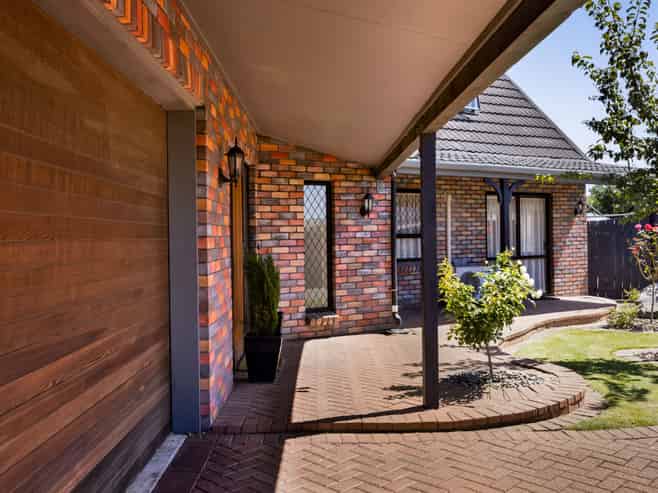 9 County Drive, Hawera