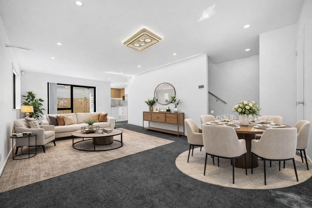 New 5 Bedroom standalone Homes in Prime Location! - Widok 4