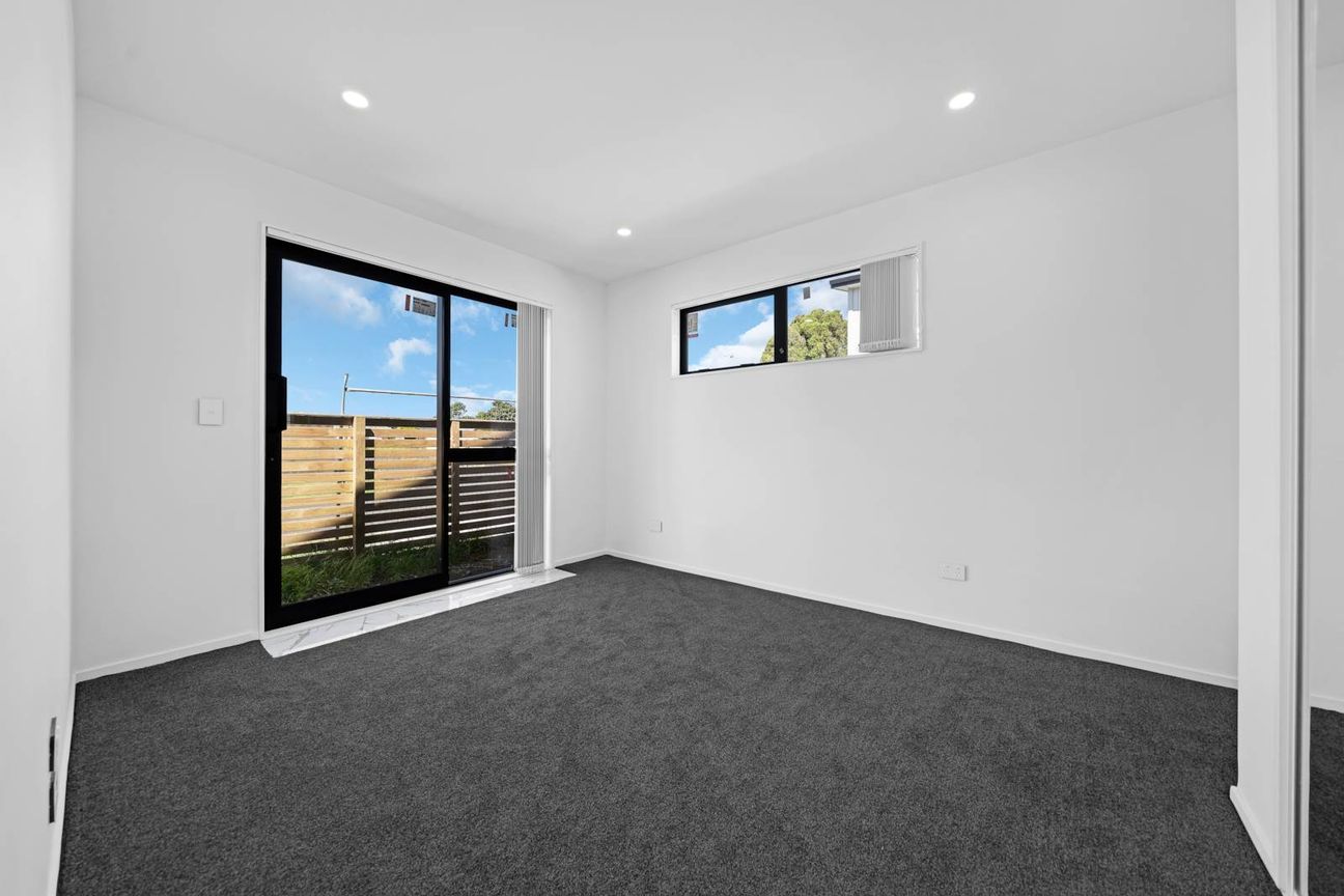 New 5 Bedroom standalone Homes in Prime Location! - Widok 5