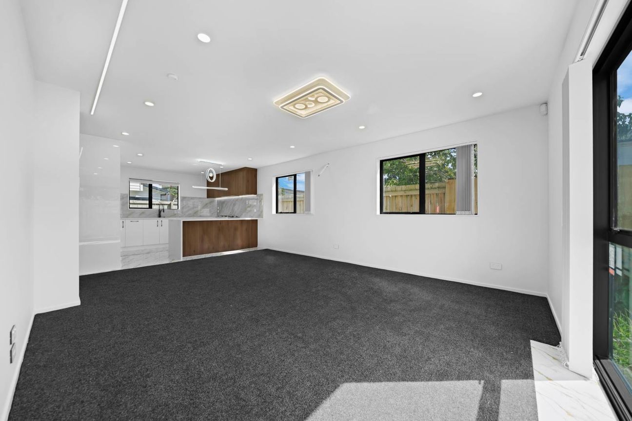 New 5 Bedroom standalone Homes in Prime Location! - Ansicht 4