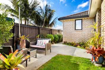 32 Magnolia Drive, Waiuku