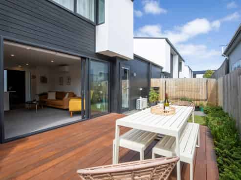 2/7 Nairn Street, Spreydon