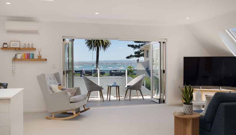 8/3 Leinster Avenue, Mount Maunganui