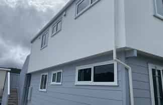 10A Clinton Way, Kingston