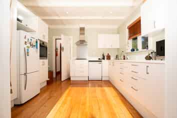 50 Nottingham Street, Karori