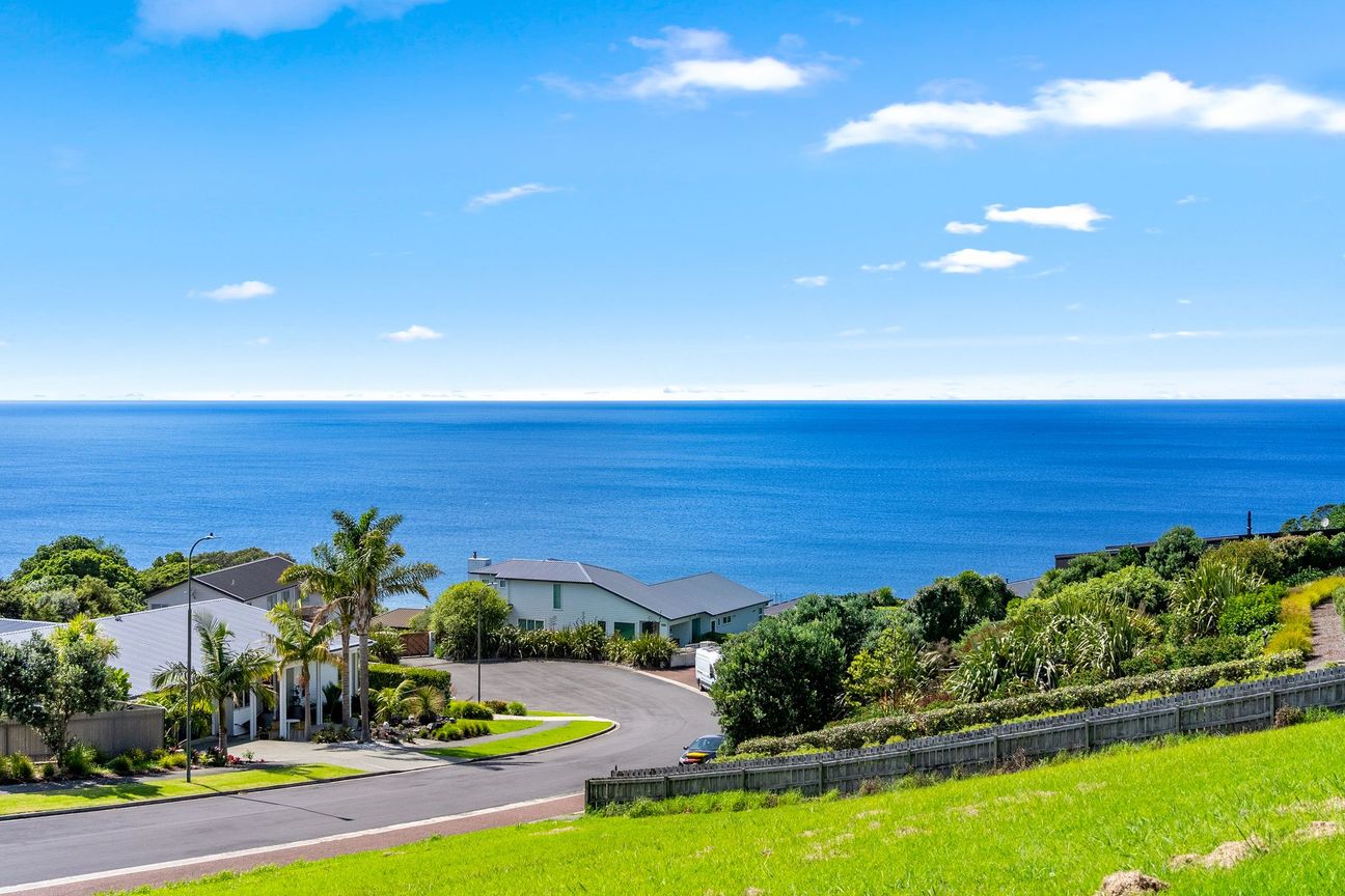 Sea, Sun, Surf, Views - Mai multe