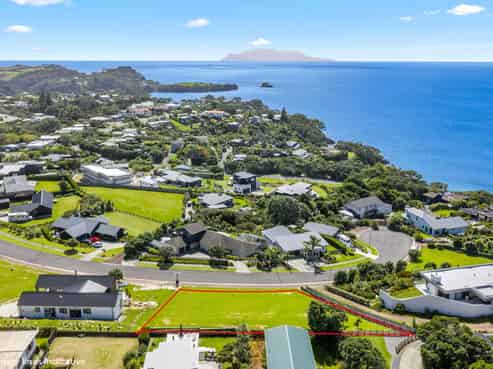 54 Lax Crescent, Leigh