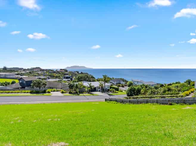 54 Lax Crescent, Leigh