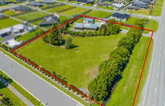 1920 Telegraph Road, Darfield