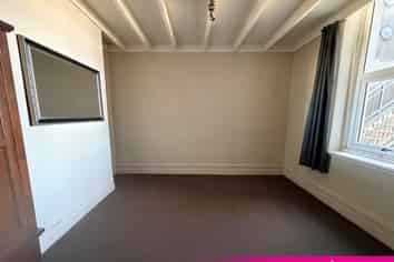 317 B High Street, Dunedin Central