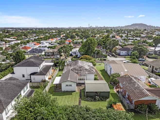 18 Admiral Beatty Avenue, Three Kings