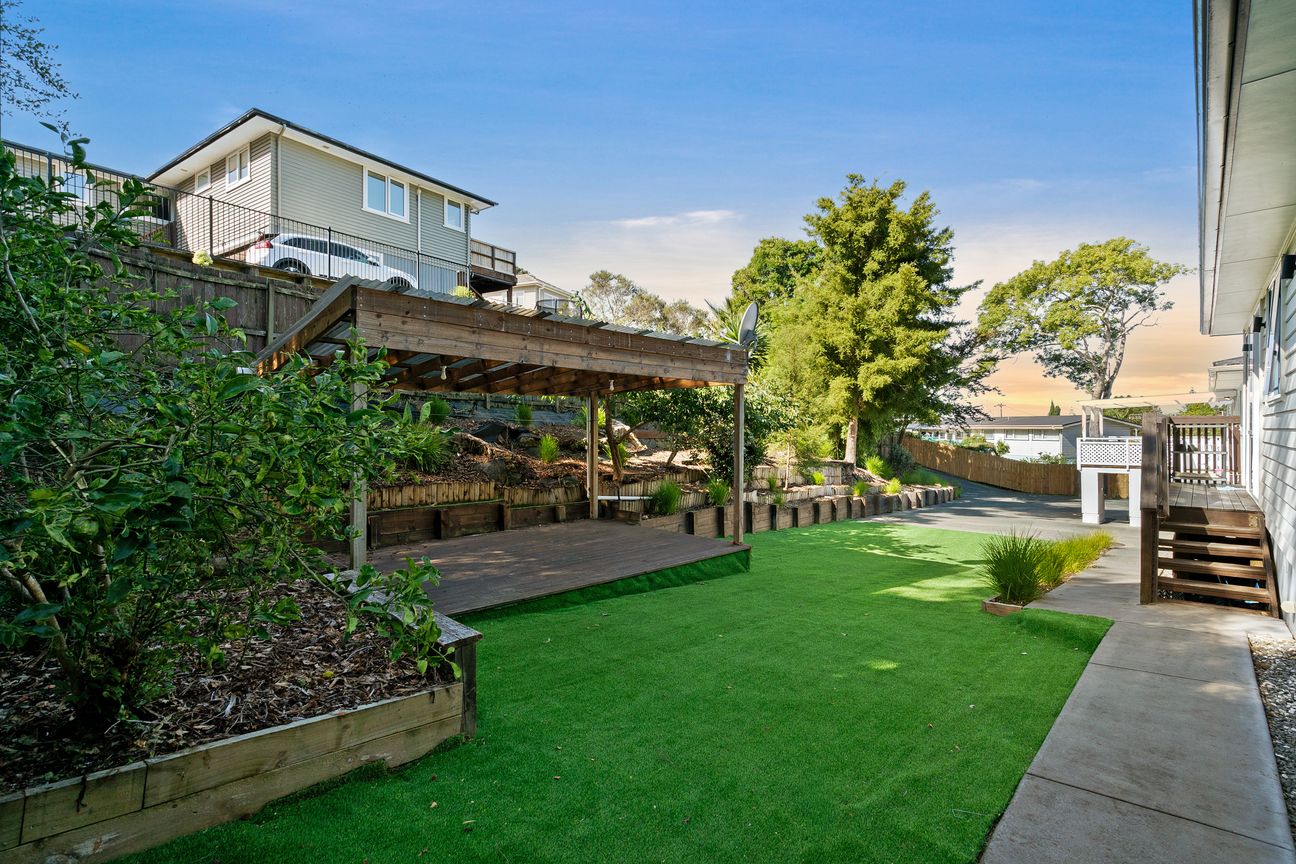 Owners Have Relocated - This Must Be Sold - Bild 2