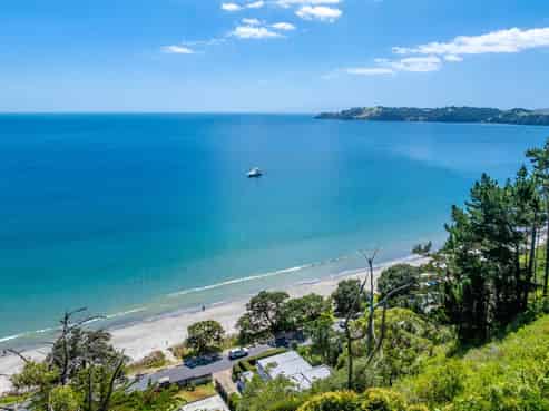 9 Pah Road, Onetangi