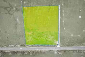 331 West Coast Road, Makarau