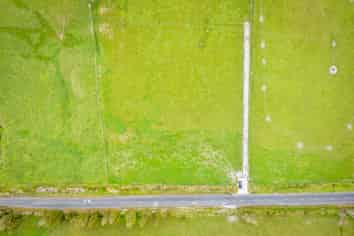 331 West Coast Road, Makarau