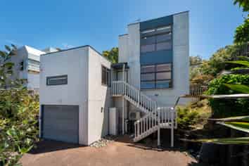 2/701 Great North Road, Grey Lynn