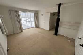 Auckland - Address withheld