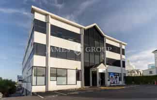 738m² PRIME CITY FRINGE OFFICE