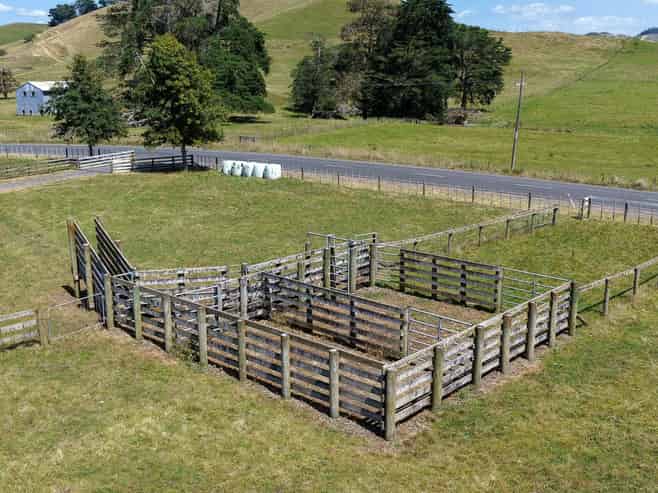 880 Kopuku Road, Maramarua