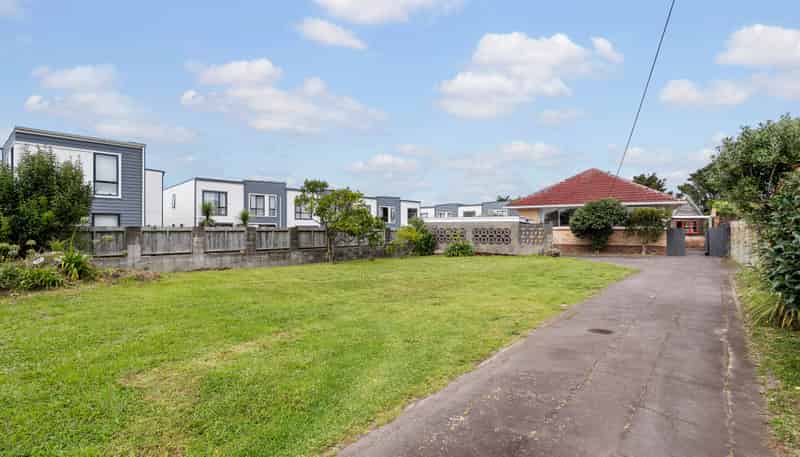 186 Rangatira Road, Beach Haven