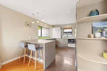 8 Emerald Lane, Cashmere