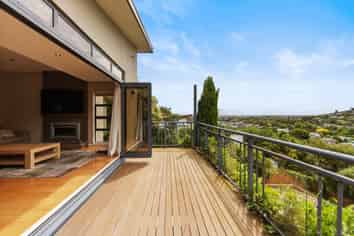 8 Emerald Lane, Cashmere