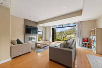 8 Emerald Lane, Cashmere