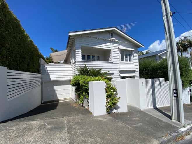 6 Vine Street, Saint Marys Bay